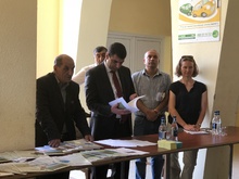 Աշոտ Սիմոնյանն այցելեց Գեղաձոր եւ Ապարան համայնքներ