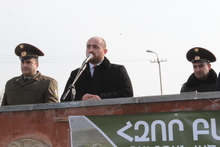 Մարզպետ Դավիթ Գևորգանը Բանակի օրվա առթիվ այցելել է ՀՀ ՊՆ N զորամաս