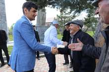 Մարզպետն այսօր եղավ Ապարան համայնքի Արագած և Արայի բնակավայրերում, տնայցեր կատարեց, շփվեց բնակիչների հետ 