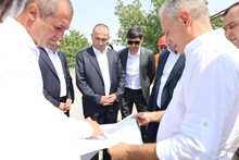Արագածոտնի մարզպետը ՏԿԵ նախարարի հետ Սասունիկում դիտարկեց ջրամատակարարման ցանցի վերակառուցման աշխատանքները 