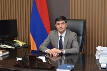 Համաժողովրդական սիրուց բխող համառ ու անտրտունջ կամքով մենք պետք է շարունակենք ամեն օր շենացնել մեր պետությունը Համաժողովրդական սիրուց բխող համառ ու անտրտունջ կամքով մենք պետք է շարունակենք ամեն օր շենացնել մեր պետությունը