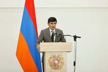 Շնորհավոր մասնագիտական տոնը, սիրելի՛ բուժաշխատողներ Շնորհավոր մասնագիտական տոնը, սիրելի՛ բուժաշխատողներ